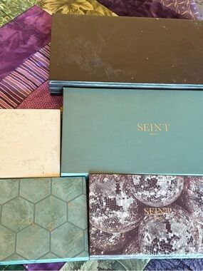 SEINT Beauty Eyeshadow Palette - Teal Green
